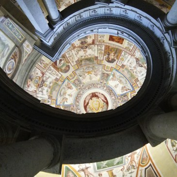 Scala palazzo Farnese a Caprarola