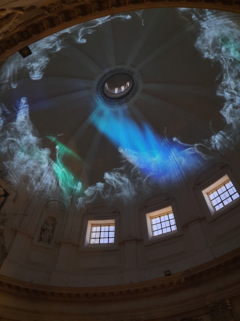 installazione luminosa Cielo, realizzata dall’architetta Susanna Nobili 